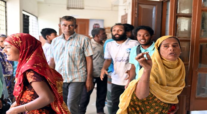 খোকসায় সড়ক দুর্ঘটনা তিনজন আহত