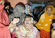 নির্মাণাধীন ড্রেনে পড়ে শিশুর মৃত্যু