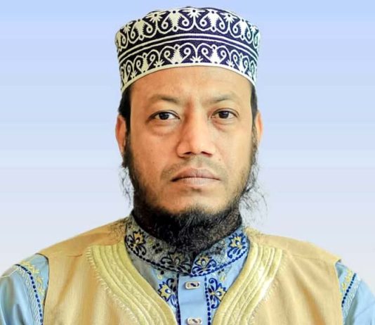 কুষ্টিয়াবাসীদের ঐক্যবদ্ধ থাকার আহবান জানিয়ে এমপি আমির হামজার পোষ্ট